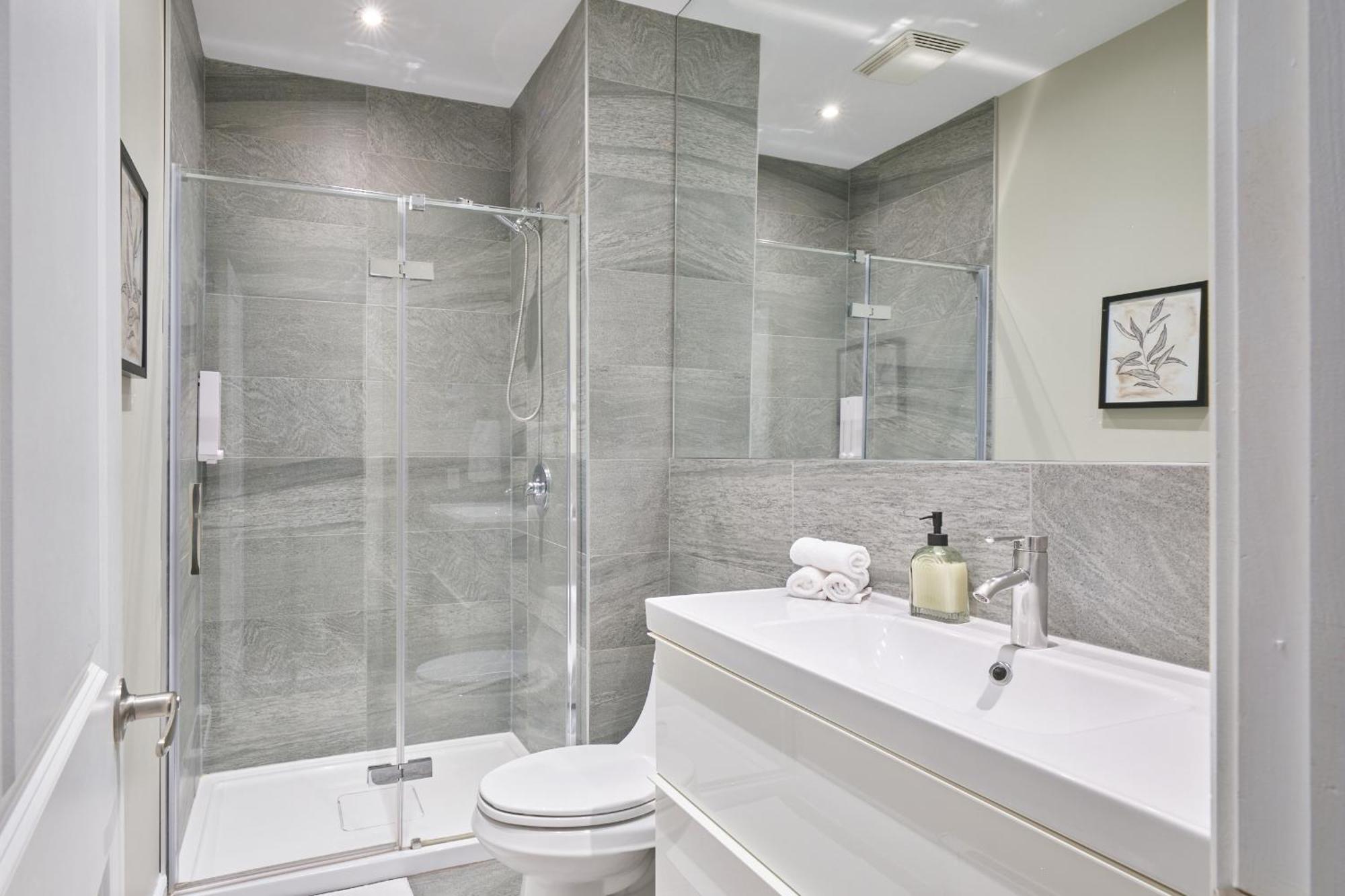 Mtlvacationrentals - The Fabfour Appartement Montréal